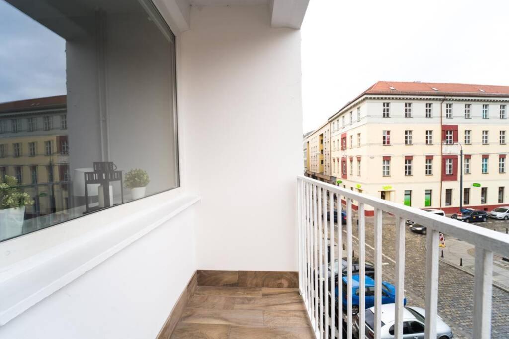 4 Rooms Apartment On Martket Square - Nice View - 150 M Town Hall Wrocław Kültér fotó